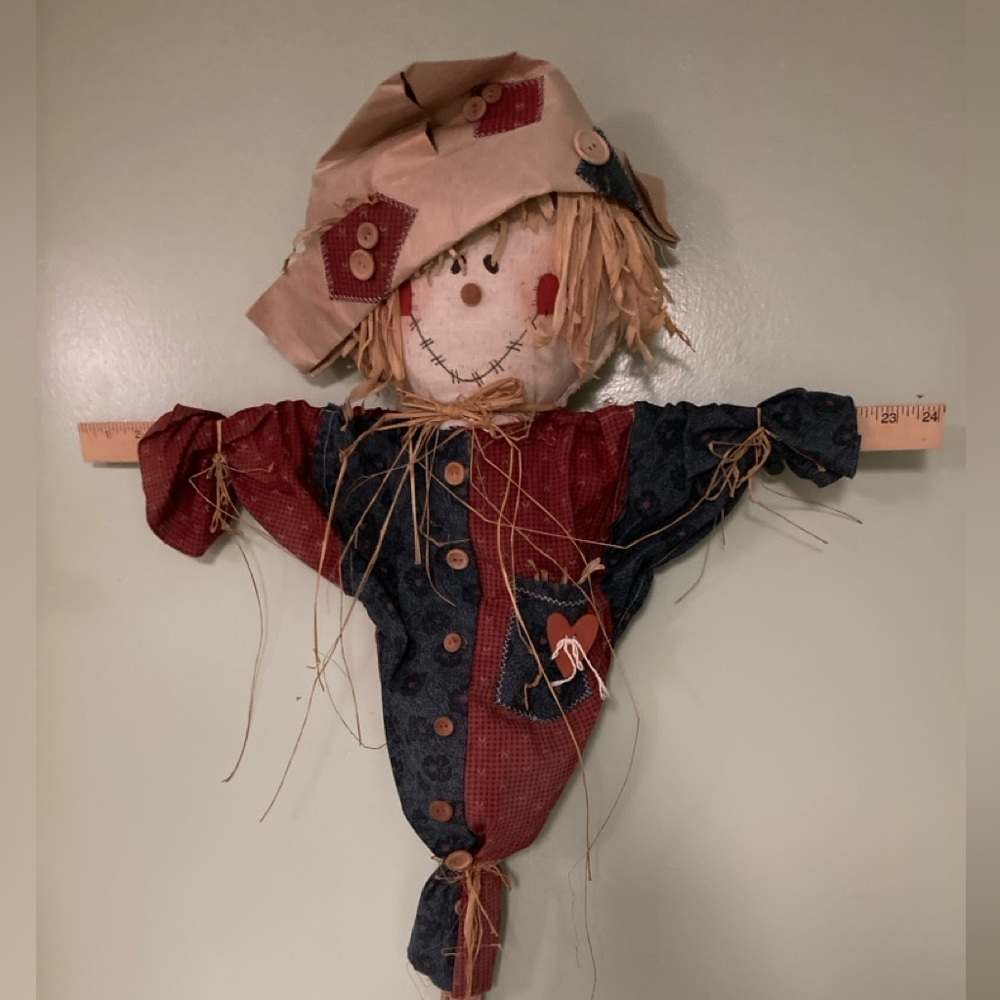 Cute Patchwork Scarecrow Decor